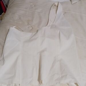 Dana Buchman Cream Camisole